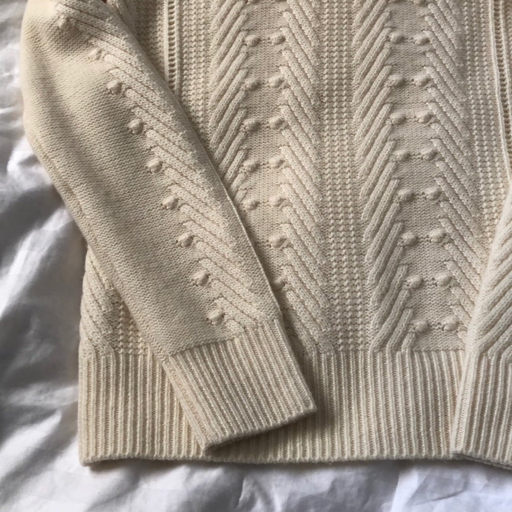 Cream sweater - Picture 3 of 7